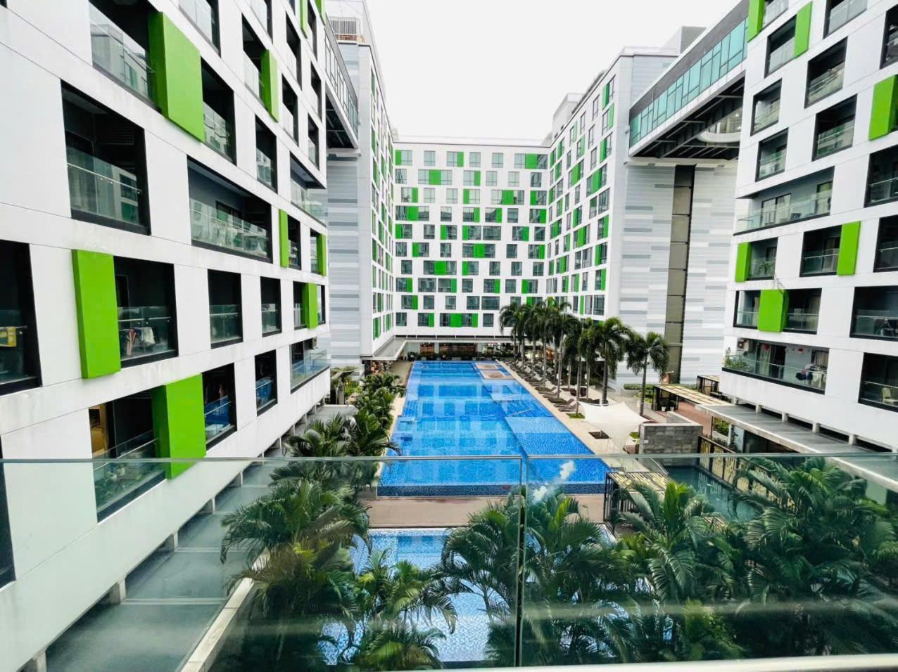 Căn hộ 1br Republic Plaza, 5 Min From Tan Son Nhat Airport