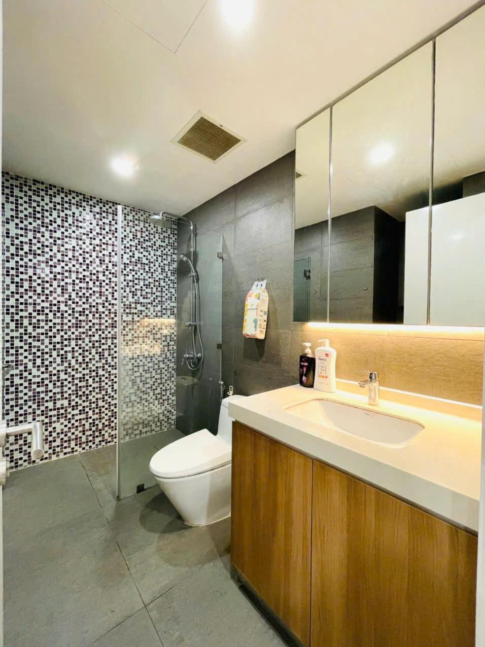 1br Republic Plaza, 5 Min From Tan Son Nhat Airport Căn hộ